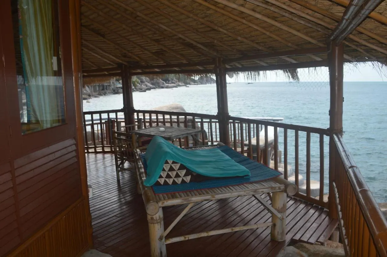 Koh Tao Bamboo Huts Hotel